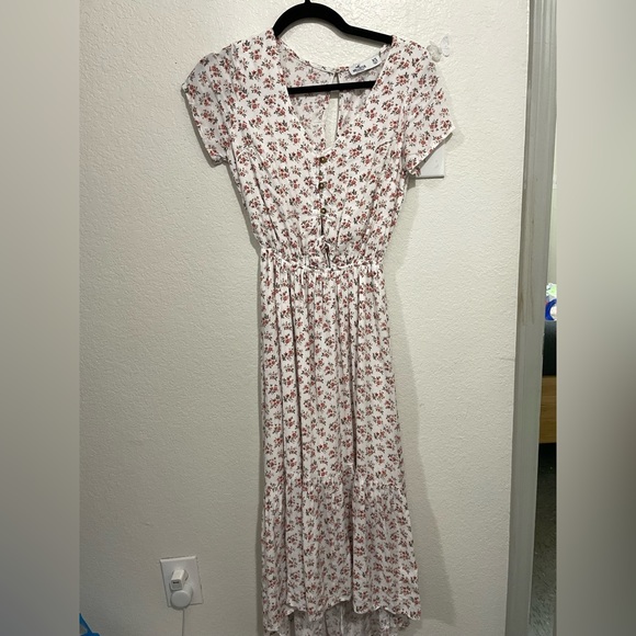 Dresses & Skirts - LONG FLORAL HOLLISTER DREDS